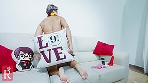 hogwarts student gets a anal fuck with a sex machine - AnalVids screenshot